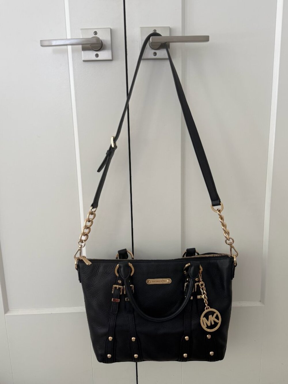 Michael Kors Medium Crossbody Tote - Picture 2 of 13